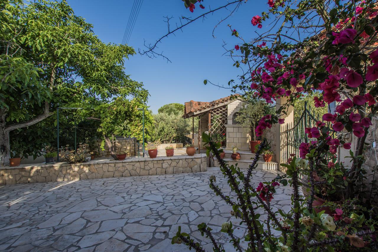Porto Giardino Apartments Kypseli Dış mekan fotoğraf